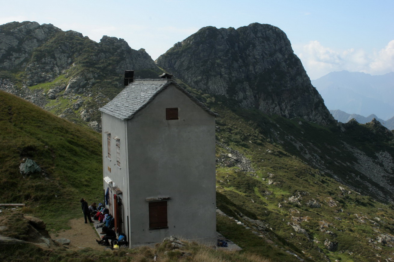 Rifugi e Bivacchi d''Italia.......